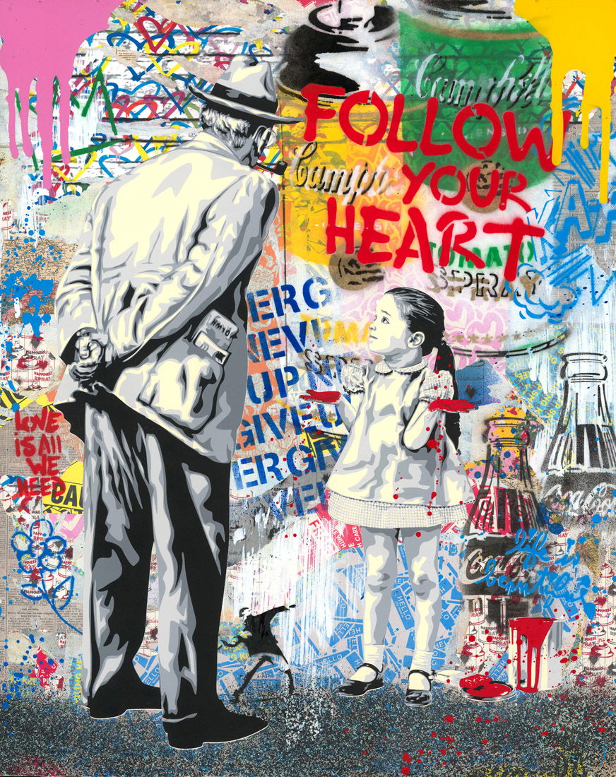 Mr. Brainwash – Caught Red-Handed Mr. Brainwash – Caught Red-Handed is een kunstwerk vol speelsheid, kleur en betekenis. Het toont een klein meisje dat betrapt lijkt te zijn tijdens het aanbrengen van graffiti. Boven haar hoofd schitteren de woorden Follow Your Heart, fel en krachtig neergezet. De scène roept direct vragen op. Het meisje houdt nog de rode verfkwast in haar hand, terwijl een oudere man toekijkt met een mix van verbazing en milde afkeuring. Dit contrast tussen jong en oud versterkt het gevoel van spanning. De achtergrond is gevuld met kleurrijke lagen graffiti, spuitbussen, teksten en symbolen. Phrases als Never Give Up en Love is Beautiful springen eruit. Deze boodschappen versterken de kern van Brainwash’ werk: positiviteit, doorzettingsvermogen en hoop. Het gebruik van felle kleuren tegenover zwart-witfiguren benadrukt de rol van kunst als transformerende kracht. Het meisje staat symbool voor jeugdige creativiteit en moed, terwijl de oudere man de gevestigde orde vertegenwoordigt. Samen vormen zij een verhaal over generatieverschillen en de drang naar vrijheid. Caught Red-Handed is typisch Mr. Brainwash: brutaal, direct en vol energie. Het werk is zowel een ode aan street art als een reflectie op hoe kunst wordt gezien door de maatschappij. De boodschap is duidelijk: volg je hart, ook als dat betekent dat je regels moet doorbreken. Dit kunstwerk combineert humor, emotie en visuele kracht in één. Het laat zien dat rebellie en liefde hand in hand kunnen gaan. Brainwash maakt hiermee opnieuw duidelijk dat kunst niet alleen mooi, maar ook betekenisvol moet zijn.